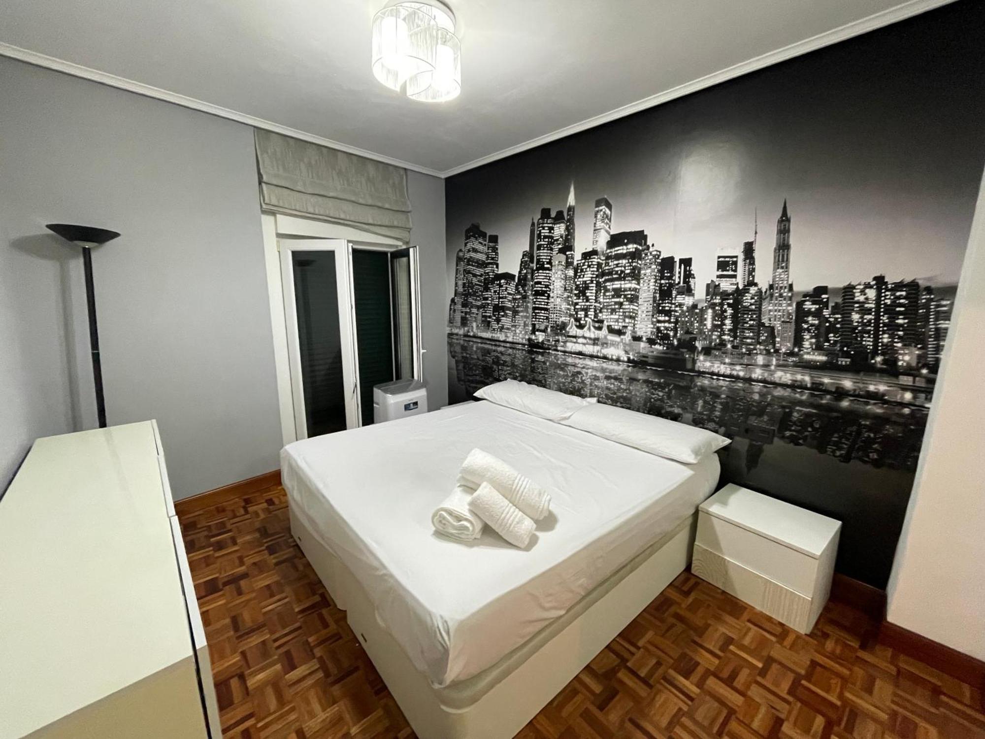 Encantador Apartamento En El Centro De Castro Castro Urdiales Luaran gambar