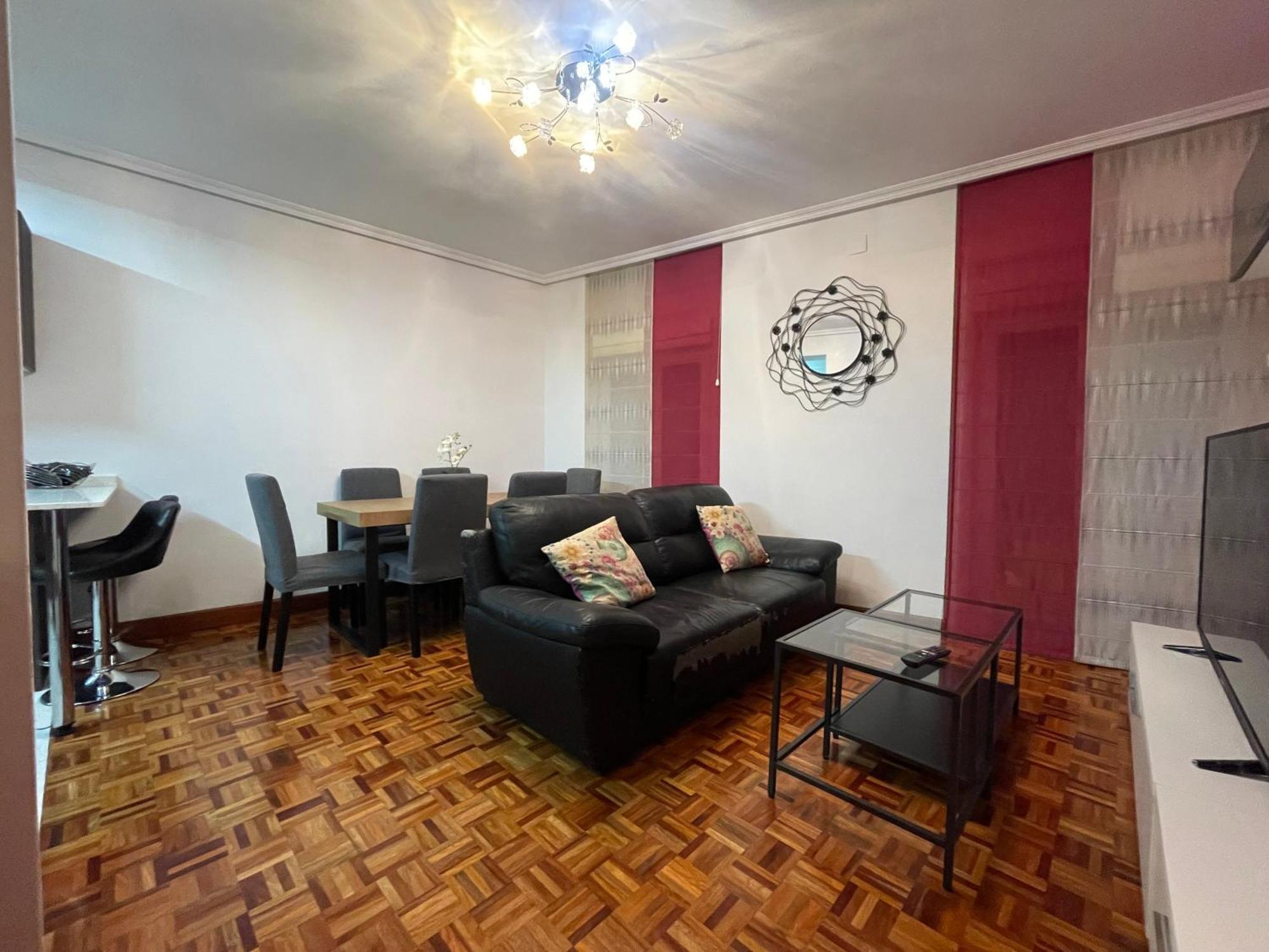 Encantador Apartamento En El Centro De Castro Castro Urdiales Luaran gambar