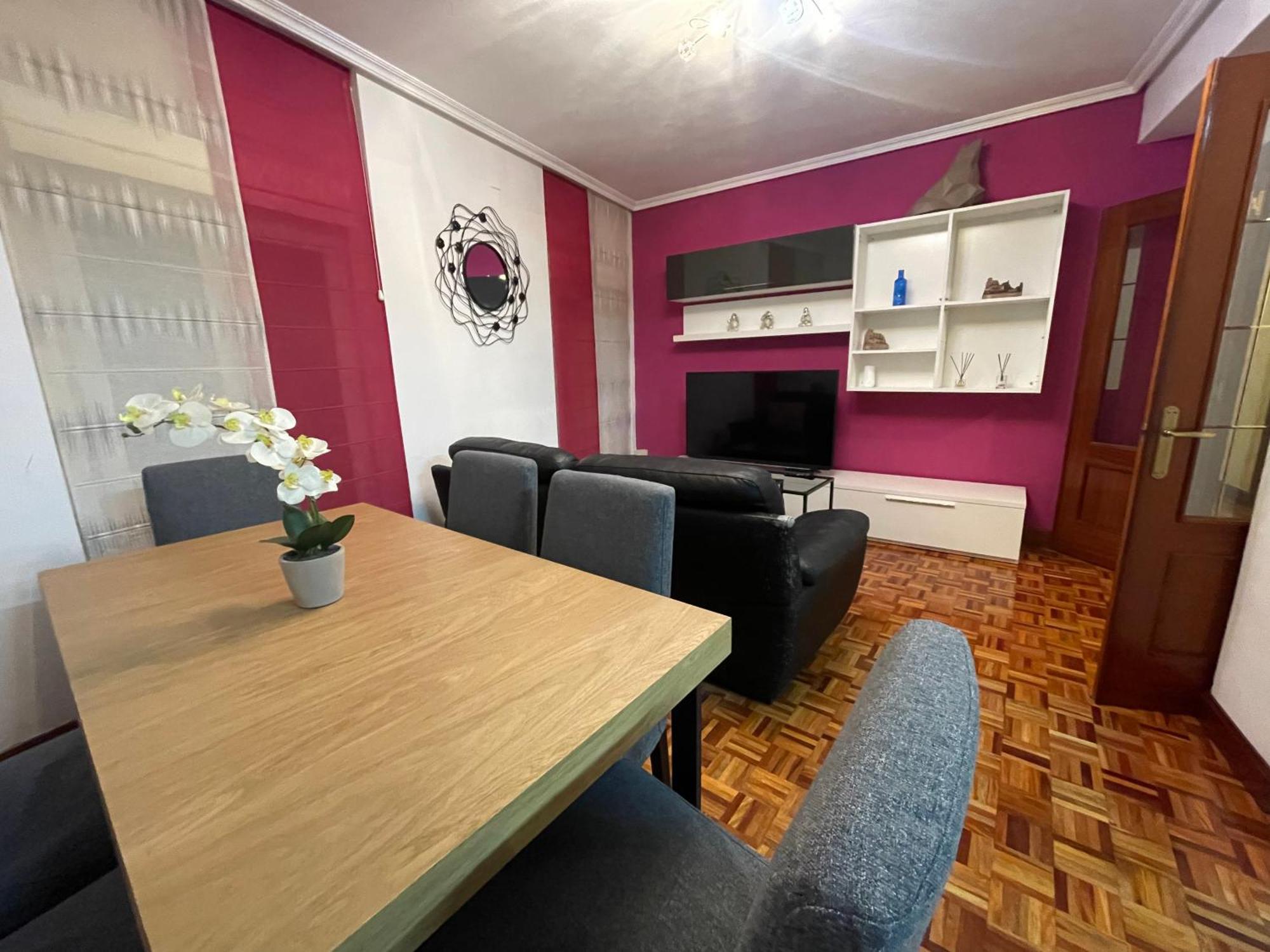 Encantador Apartamento En El Centro De Castro Castro Urdiales Luaran gambar