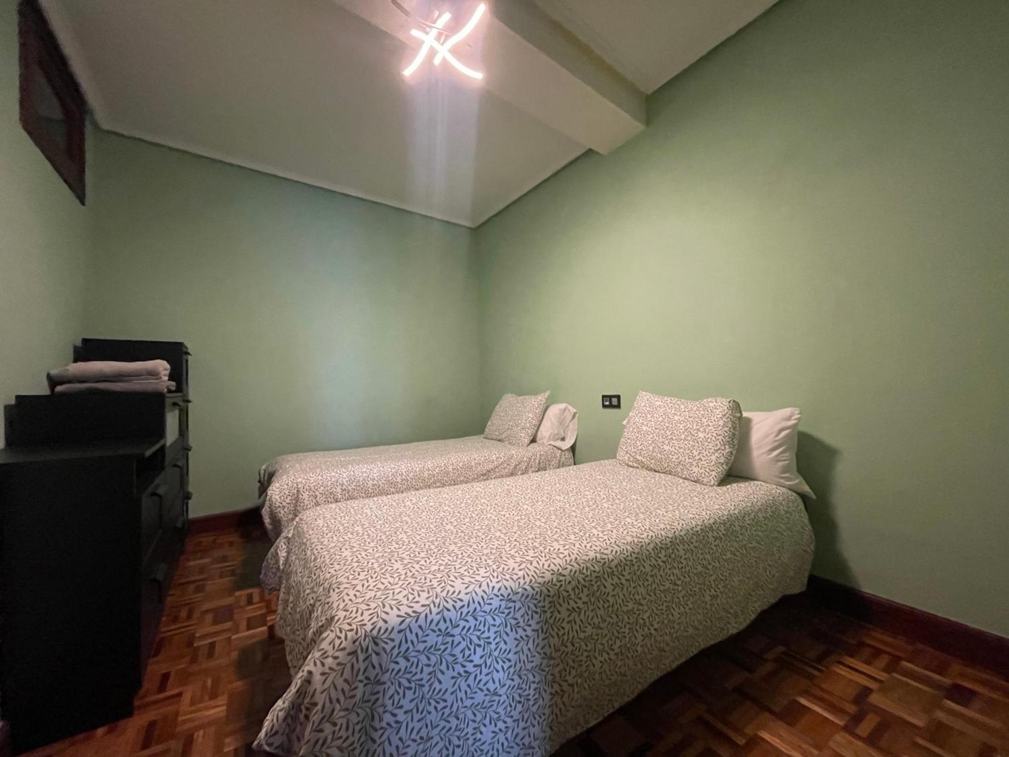 Encantador Apartamento En El Centro De Castro Castro Urdiales Luaran gambar